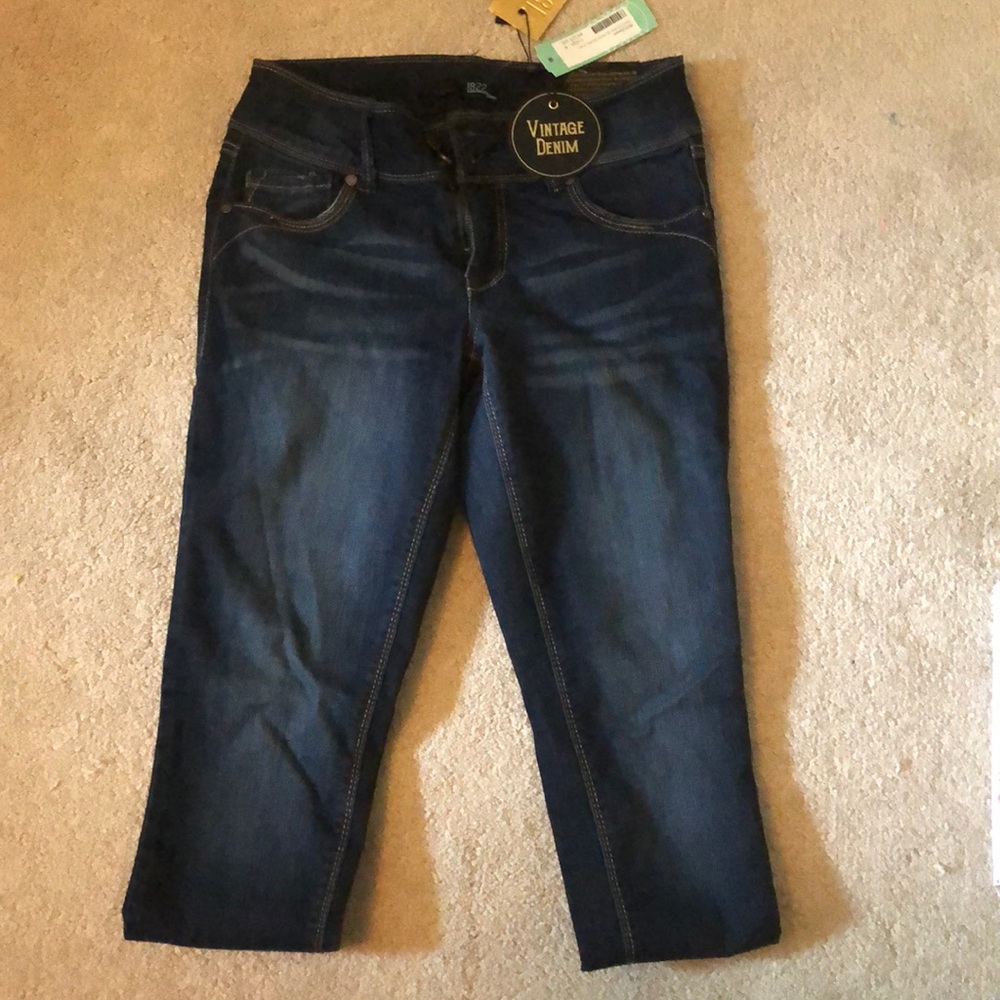 Brand new 1822 Dex double button skinny jeans